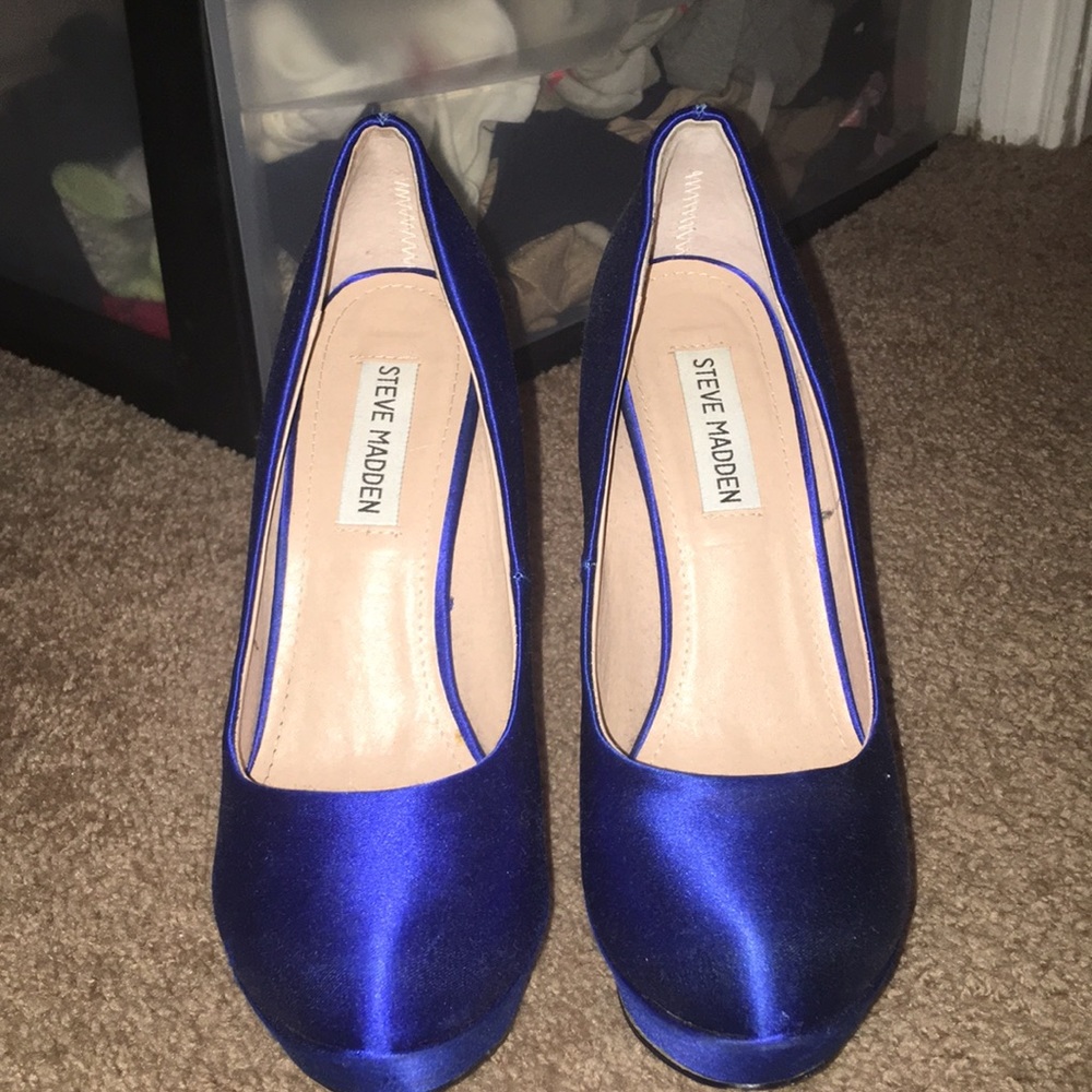 Steve Madden PARTYY-R heels royal blue